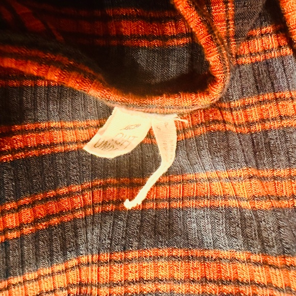 Urban Outfitters Striped Bodysuit - Picture 5 of 5